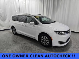 Used 2020 Chrysler Pacifica Touring-L Plus w/ Advanced Safetytec Group image 1