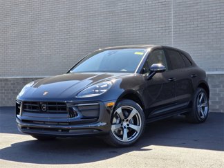 Used 2025 Porsche Macan image 1