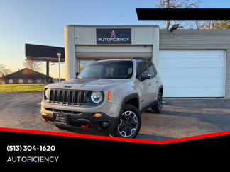 Used 2016 Jeep Renegade Trailhawk image 1