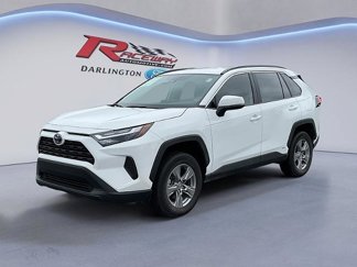 Used 2023 Toyota RAV4 XLE image 1