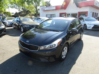 Used 2017 Kia Forte LX image 1