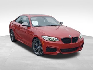Used 2016 BMW M235i xDrive Coupe image 1