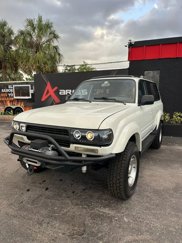 Used 1994 Toyota Land Cruiser image 1