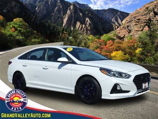 Used 2018 Hyundai Sonata SE image 1