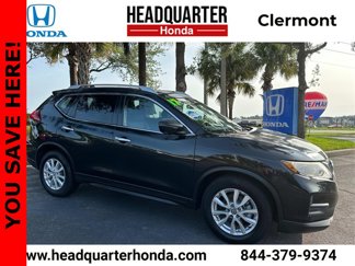 Used 2017 Nissan Rogue SV w/ SV Premium Package image 1