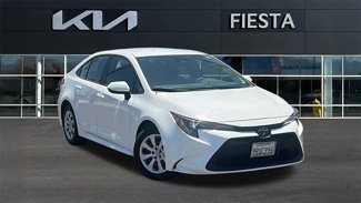 Used 2023 Toyota Corolla LE image 1