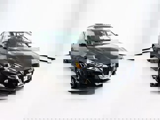 Certified 2022 Nissan Altima 2.5 SV w/ SV Premium Package image 1