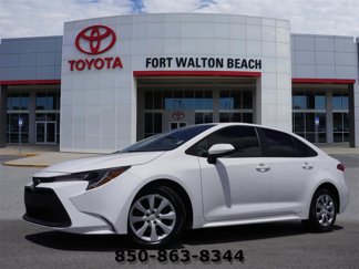 Used 2024 Toyota Corolla LE image 1