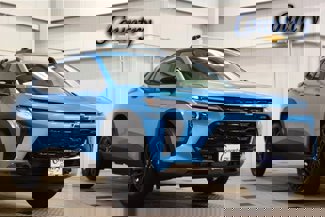 New 2025 Chevrolet Trax ACTIV w/ Driver Confidence Package image 1