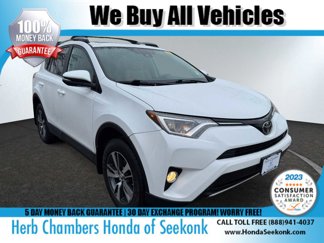 Used 2017 Toyota RAV4 XLE image 1