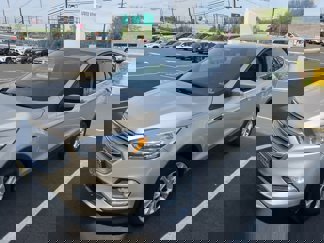Used 2017 Ford Escape SE w/ SE Cold Weather Package image 1
