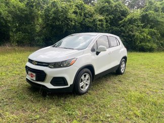 Used 2020 Chevrolet Trax LS image 1
