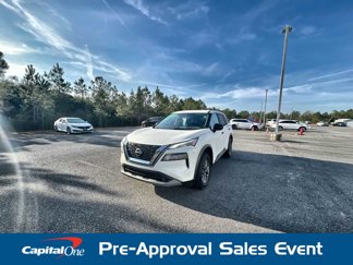 Used 2023 Nissan Rogue S image 1