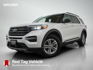 Used 2022 Ford Explorer XLT image 1