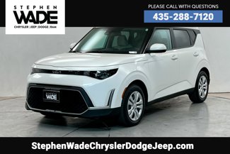 Used 2023 Kia Soul LX image 1