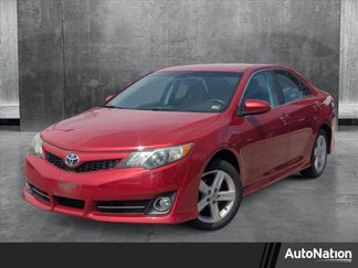 Used 2012 Toyota Camry SE image 1