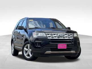 Used 2019 Ford Explorer XLT image 1