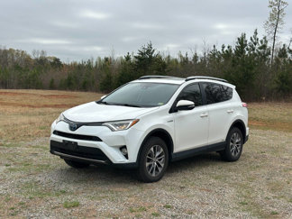 Used 2018 Toyota RAV4 XLE image 1