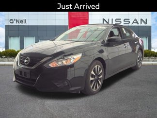 Used 2018 Nissan Altima 2.5 SV image 1