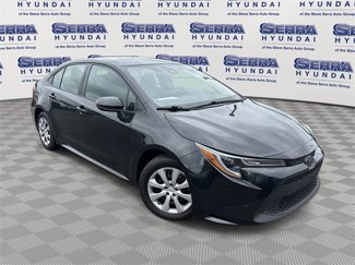 Used 2022 Toyota Corolla LE image 1