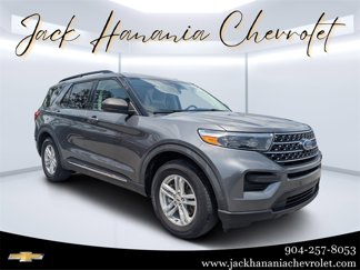 Used 2021 Ford Explorer XLT image 1