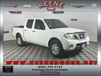 Used 2015 Nissan Frontier SV image 1