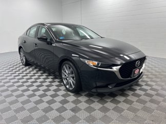 Used 2022 MAZDA MAZDA3 s image 1