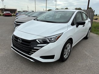 Used 2024 Nissan Versa S w/ Trunk Package image 1
