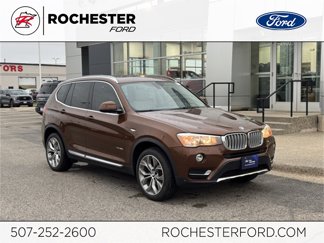 Used 2017 BMW X3 xDrive28i image 1