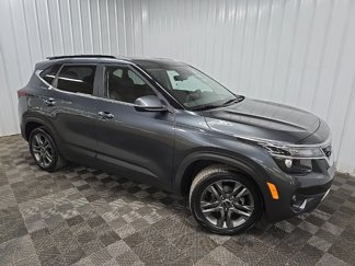 Used 2023 Kia Seltos S w/ Navigation Package image 1