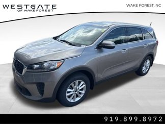 Used 2019 Kia Sorento LX image 1