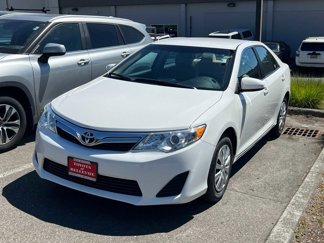 Used 2012 Toyota Camry LE image 1