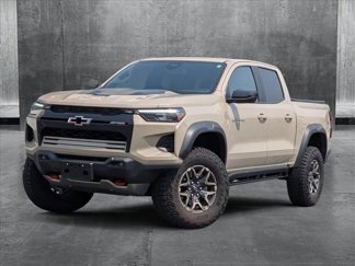 Used 2024 Chevrolet Colorado ZR2 w/ Technology Package image 1