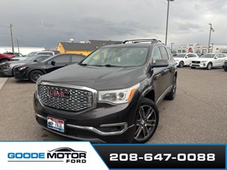 Used 2017 GMC Acadia Denali w/ Technology Package image 1