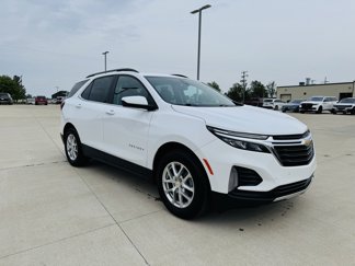 Used 2022 Chevrolet Equinox LT image 1