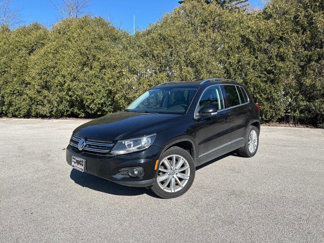 Used 2012 Volkswagen Tiguan SEL image 1