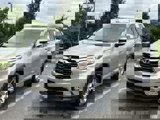 Used 2014 Toyota Highlander Limited image 1
