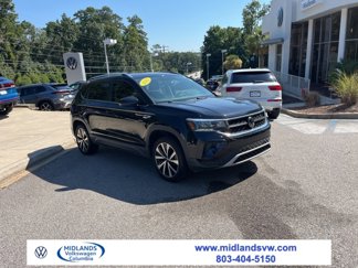Used 2022 Volkswagen Taos SE image 1