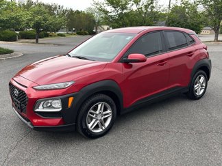 Used 2018 Hyundai Kona SE image 1