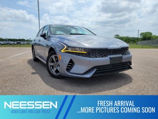 Used 2023 Kia K5 LXS image 1