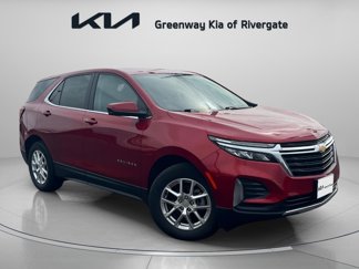 Used 2022 Chevrolet Equinox LT image 1