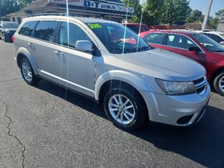 Used 2014 Dodge Journey SXT w/ Flexible Seating Group image 1