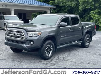 Used 2017 Toyota Tacoma SR image 1