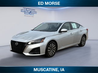 Used 2023 Nissan Altima 2.5 SV image 1