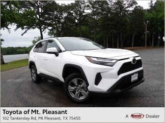 Used 2024 Toyota RAV4 XLE image 1