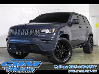 Used 2018 Jeep Grand Cherokee Altitude image 1