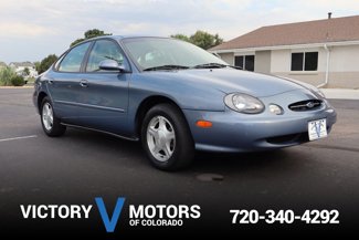Used 1999 Ford Taurus SE image 1