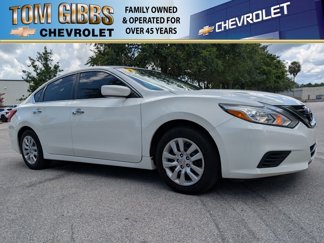 Used 2017 Nissan Altima 2.5 S w/ Power Driver Seat Package image 1