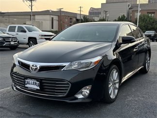 Used 2013 Toyota Avalon Limited image 1