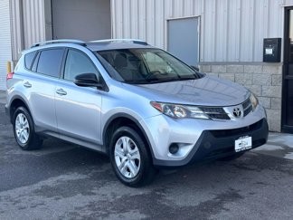 Used 2013 Toyota RAV4 LE image 1